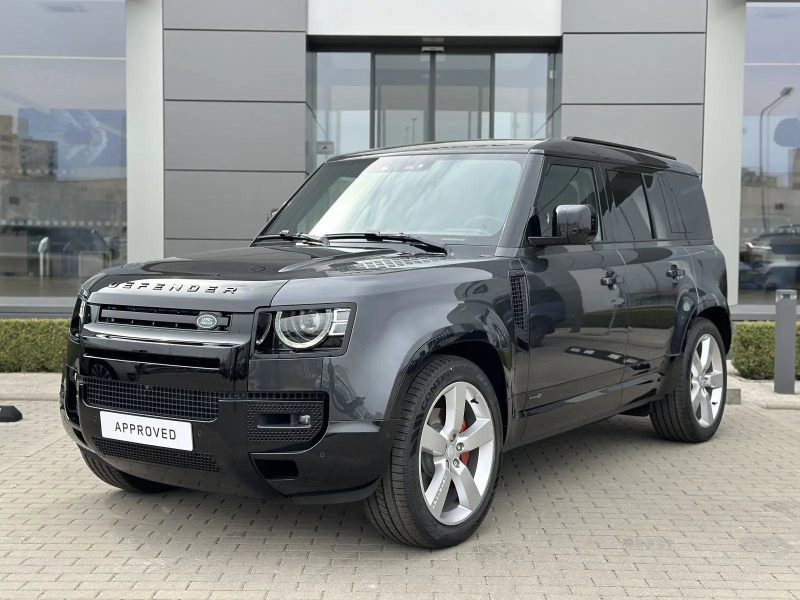 Land Rover Defender D300