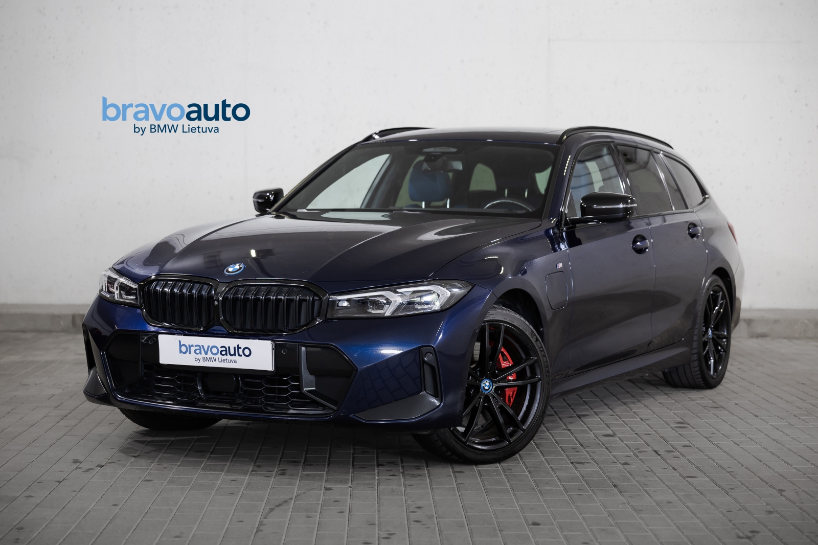 BMW 330 e xDrive