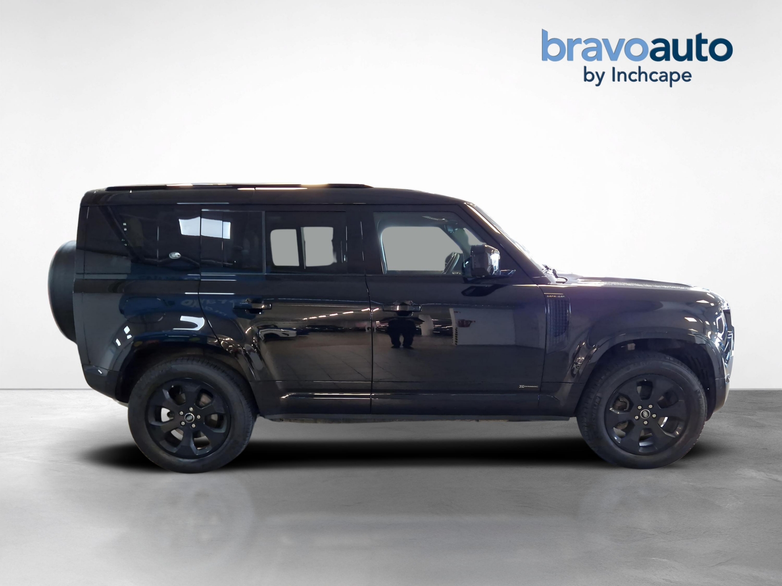 Land Rover Defender D250 MHEV X-Dynamic HSE