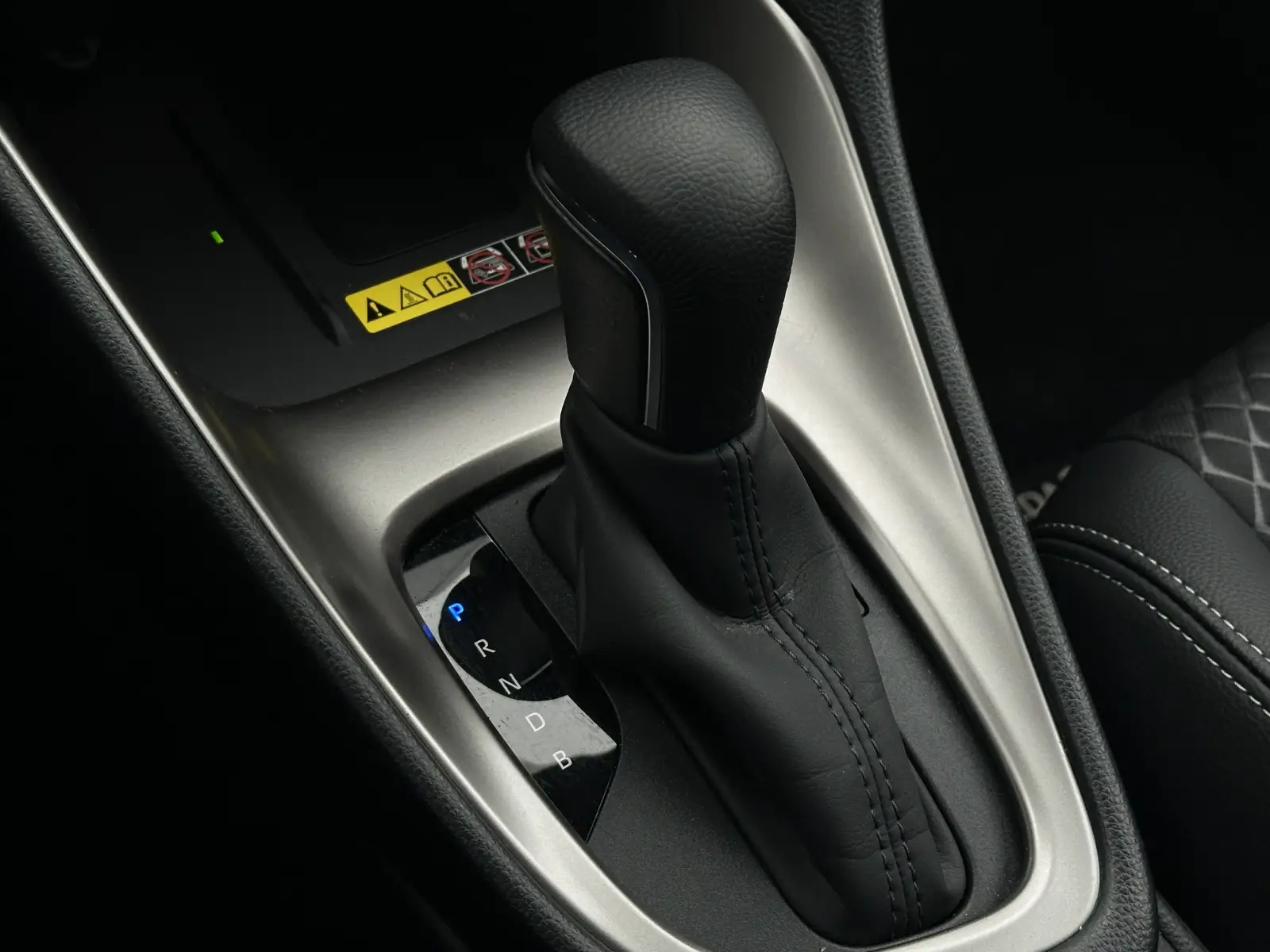 Mazda 2 Hybrid Homura