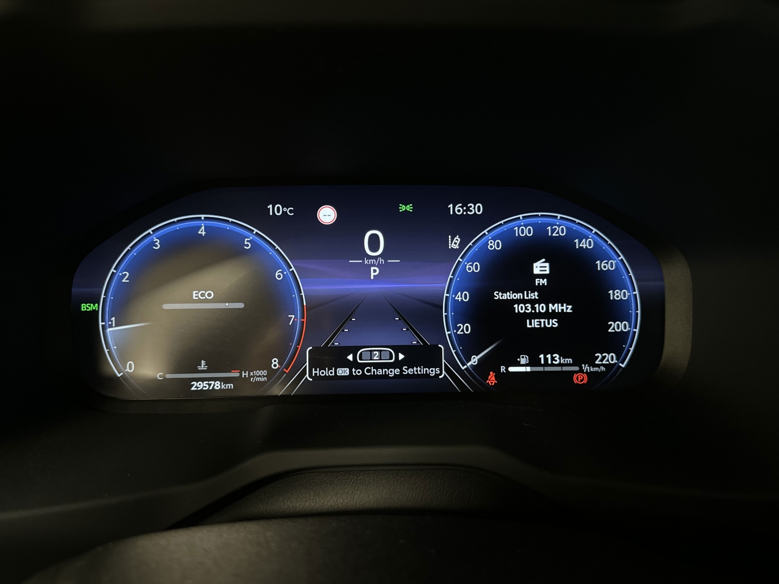 Toyota RAV4 Luxury Plus