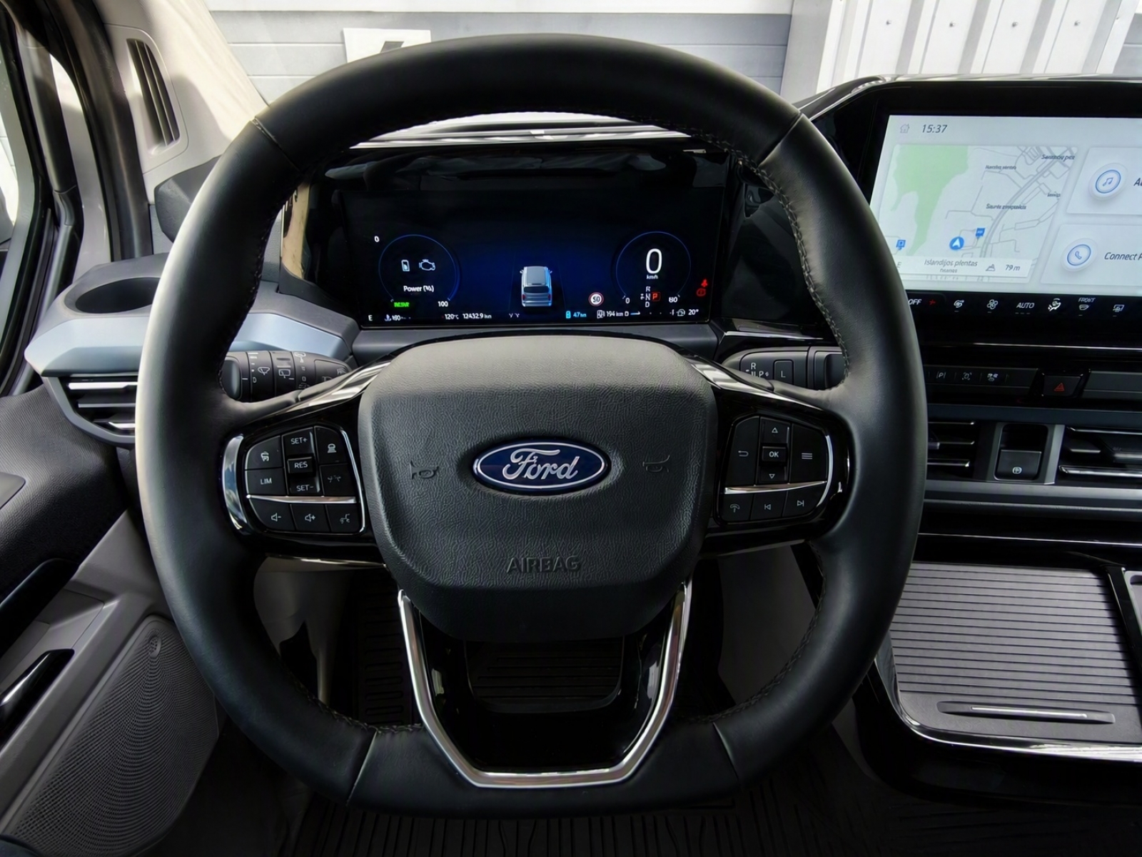 Ford Tourneo Custom Active PHEV