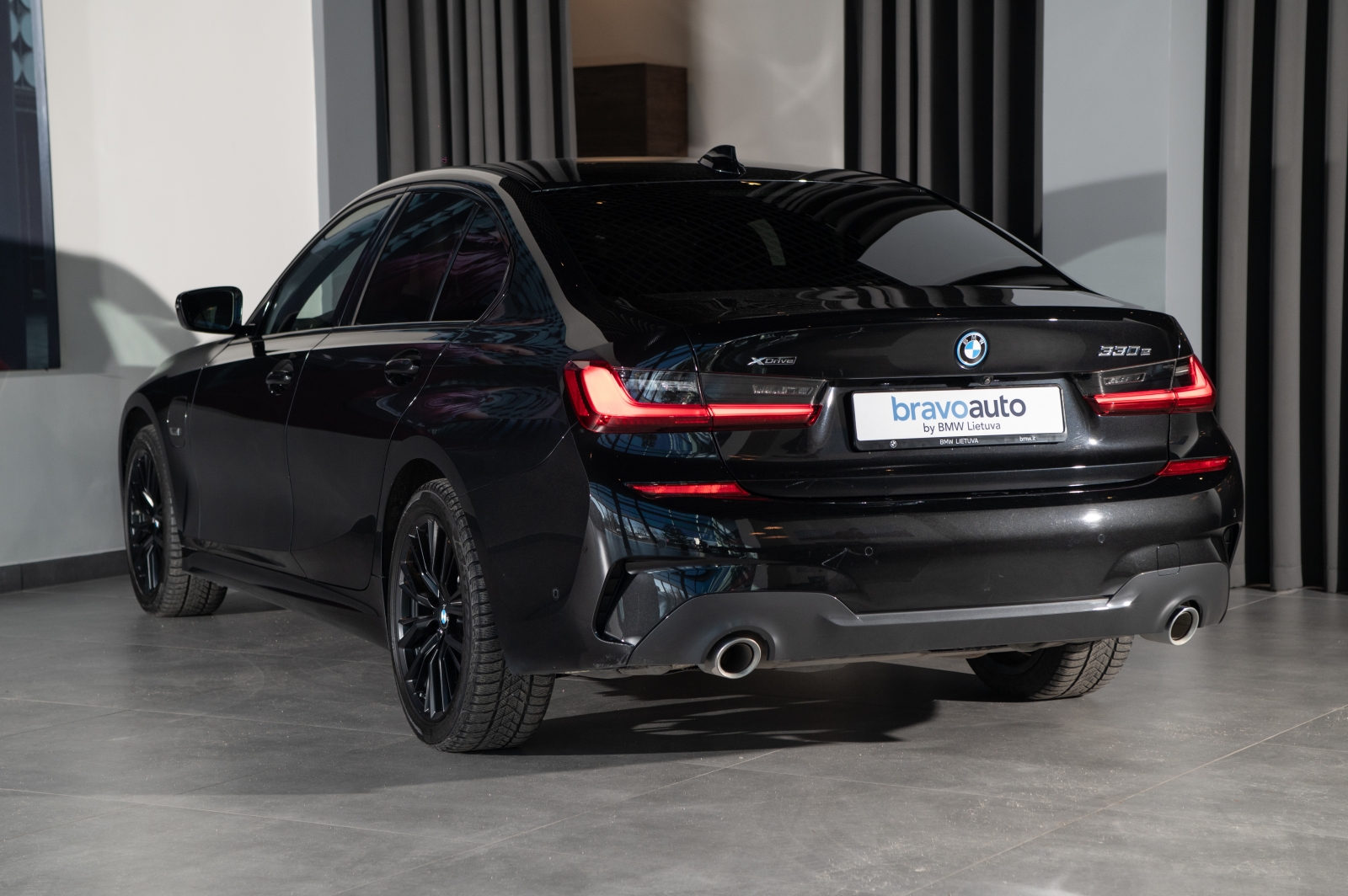 BMW 330 e xDrive