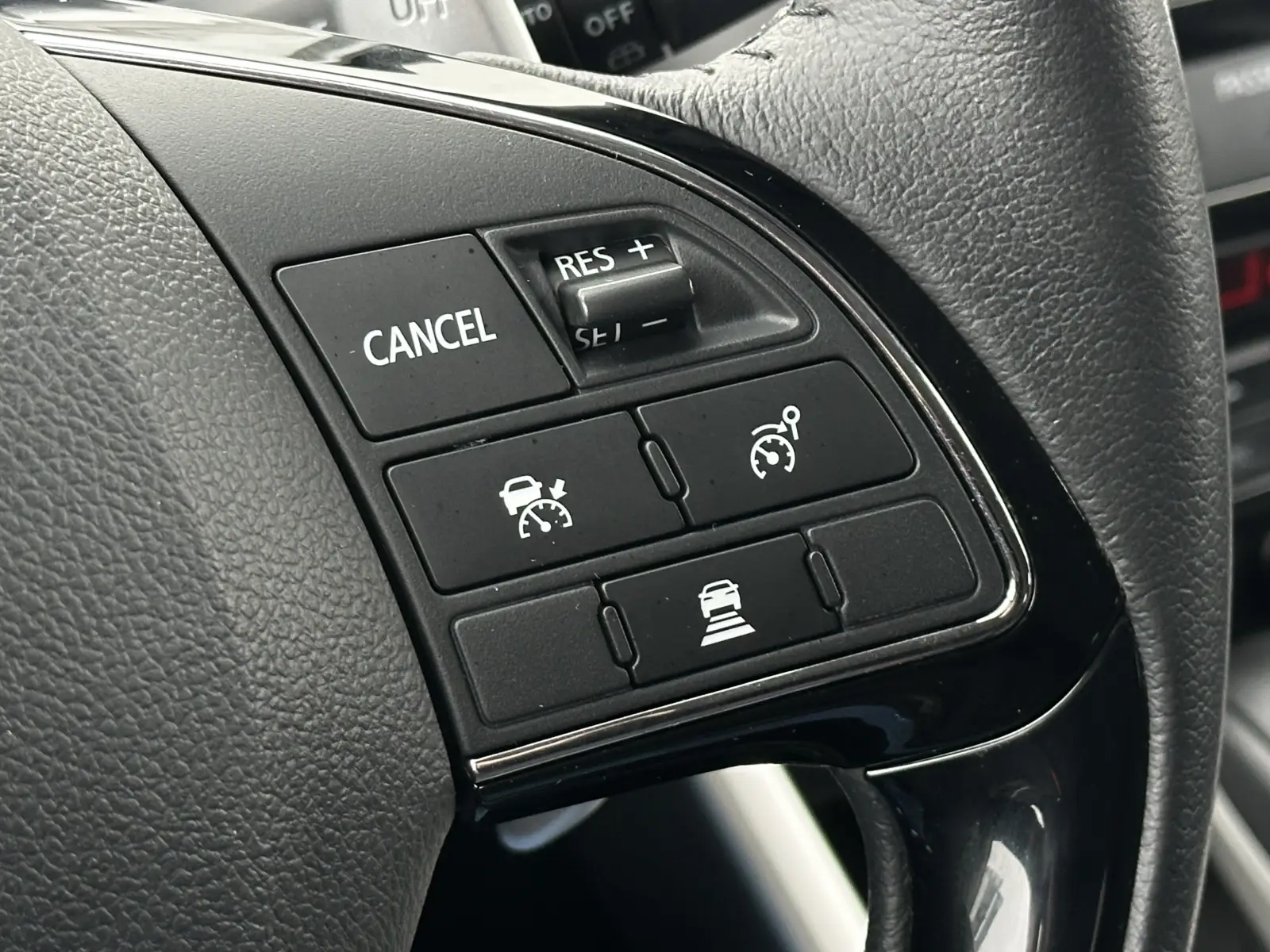 Mitsubishi Eclipse Cross Intense 4WD