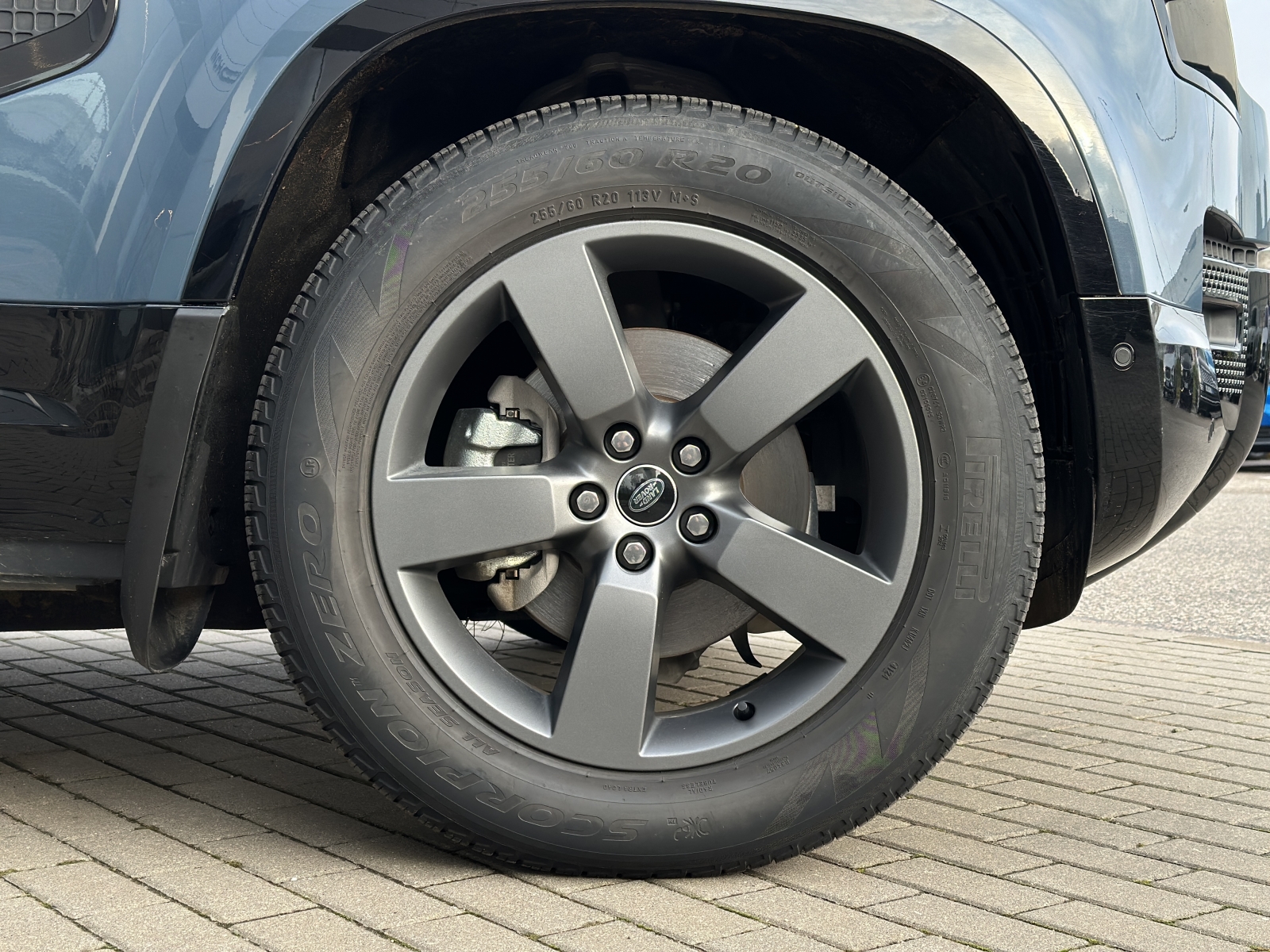 Land Rover Defender DEFENDER 90 D250 X-DYNAMIC HSE