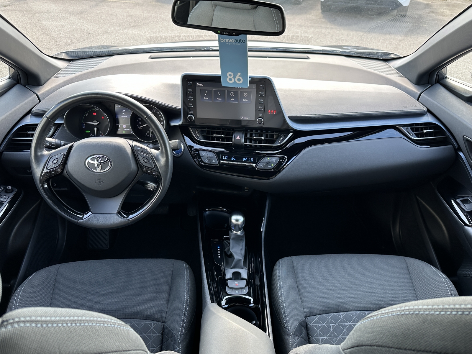 Toyota C-HR Hybrid