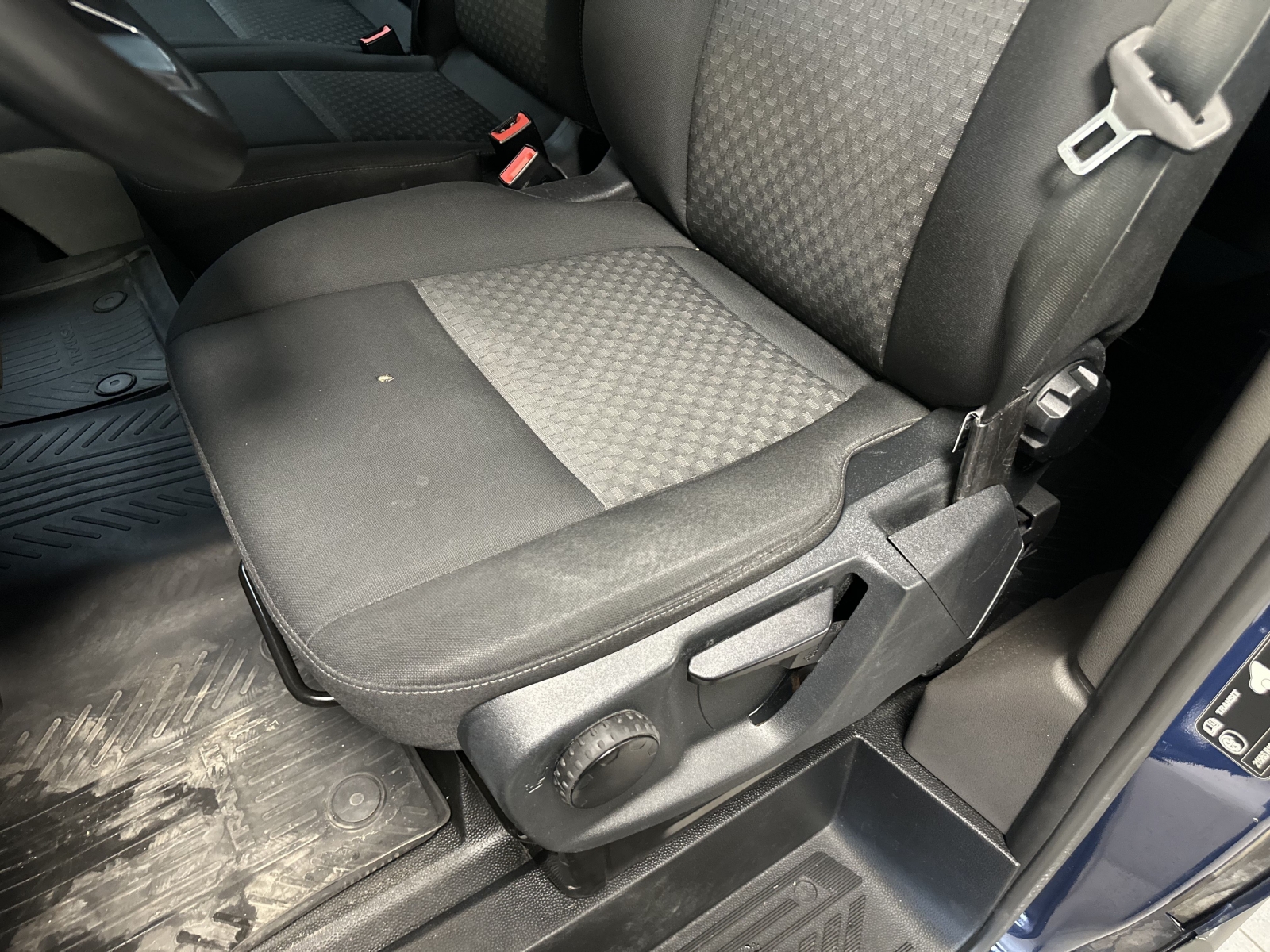 Ford Transit Custom Kombi Trend 320