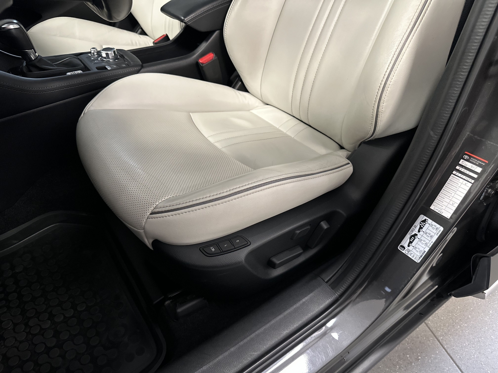 Mazda CX-3 Luxury FWD