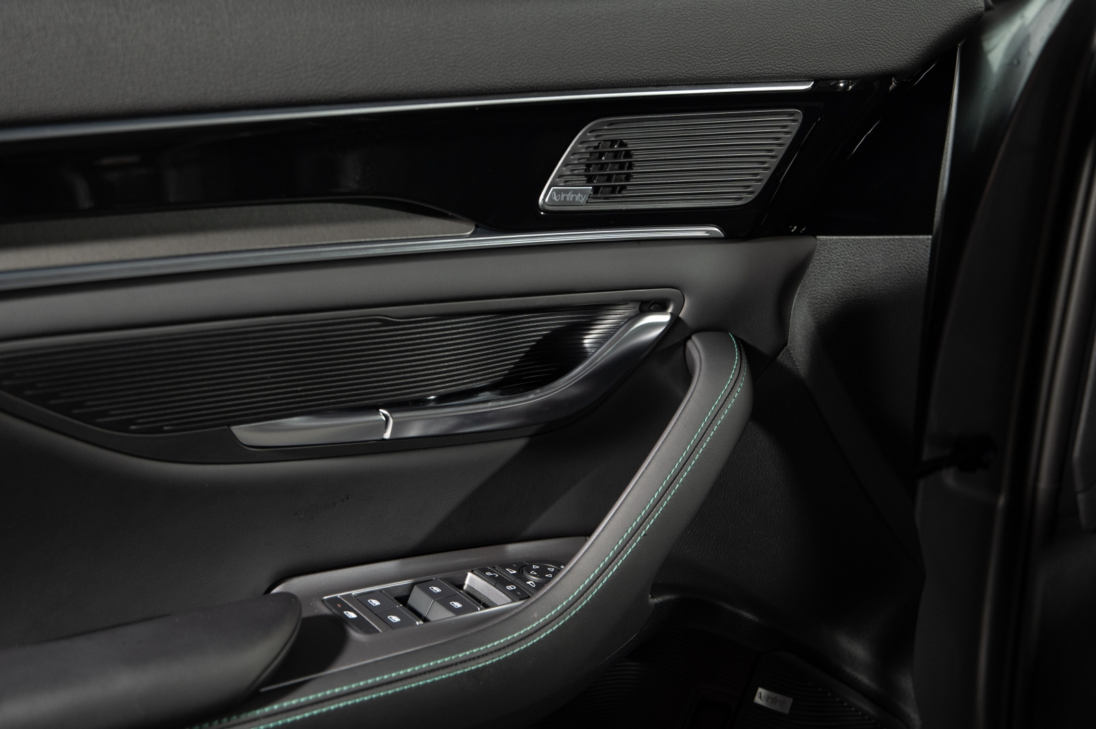 BYD Seal U DM-i Design