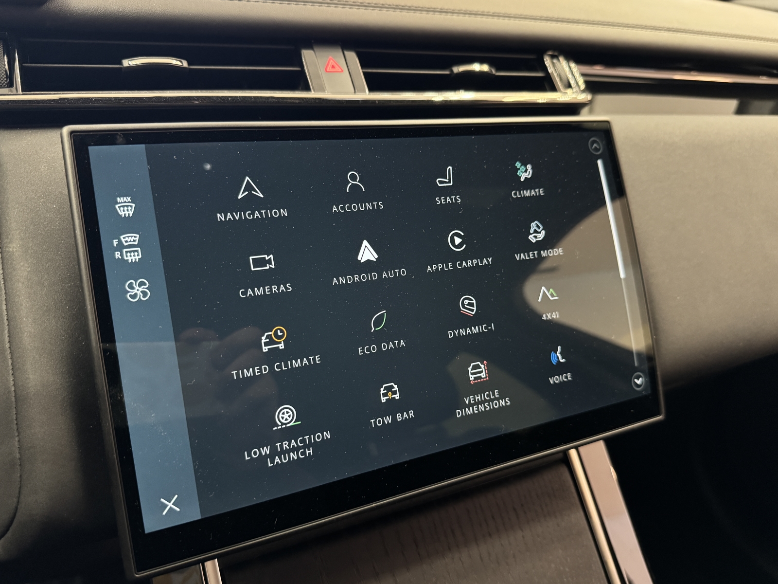 Land Rover Range Rover Velar Dynamic SE D300 MHEV