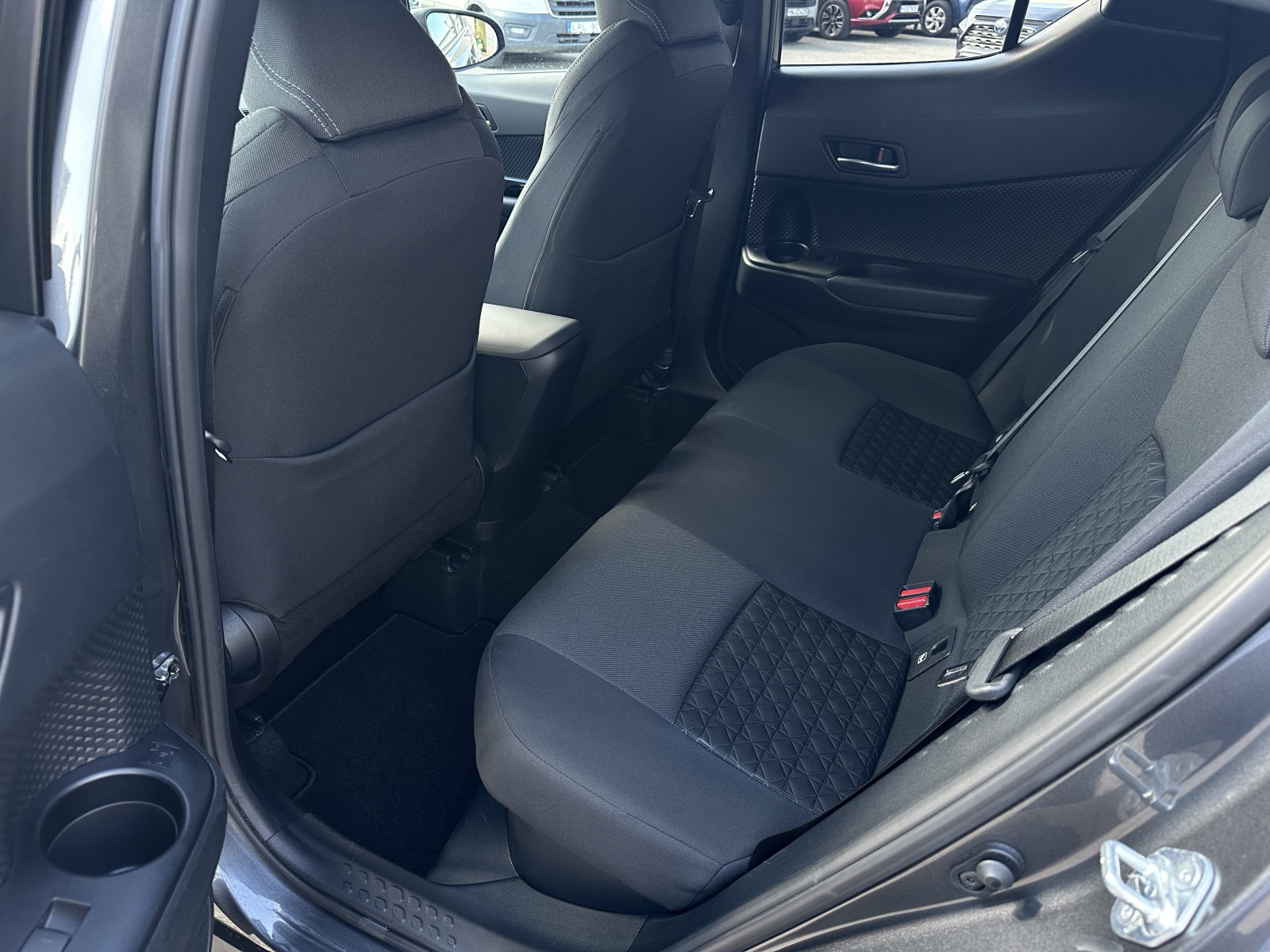 Toyota C-HR Hybrid