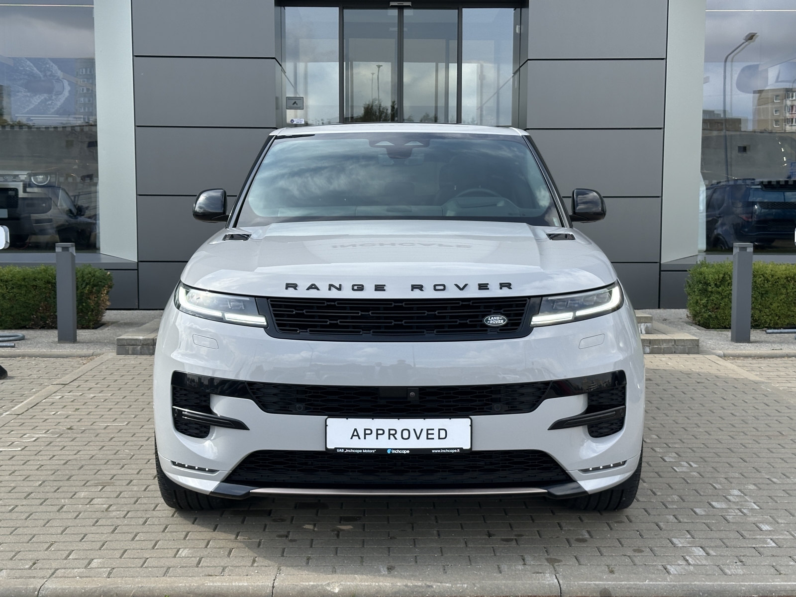 Land Rover Range Rover Sport PHEV DYNAMIC HSE