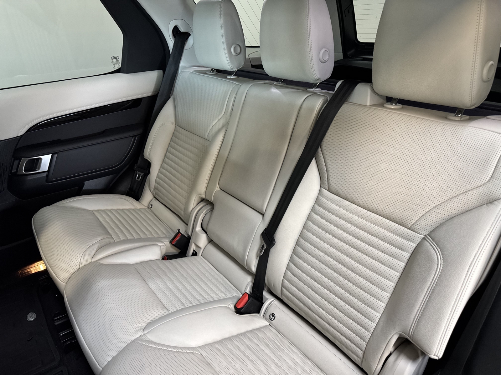 Land Rover Discovery SE  MEHV D250
