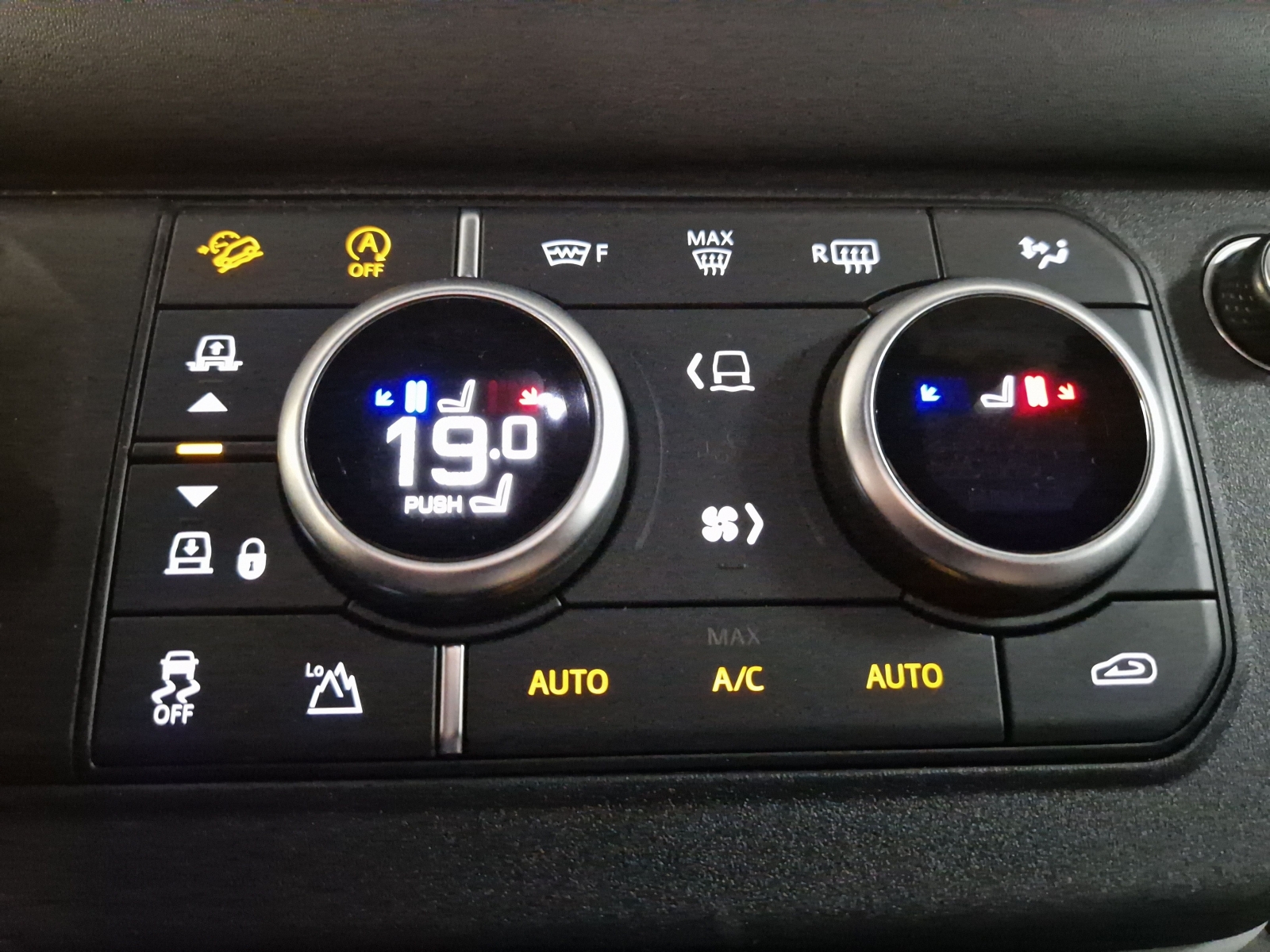 Land Rover Defender D250 MHEV X-Dynamic HSE