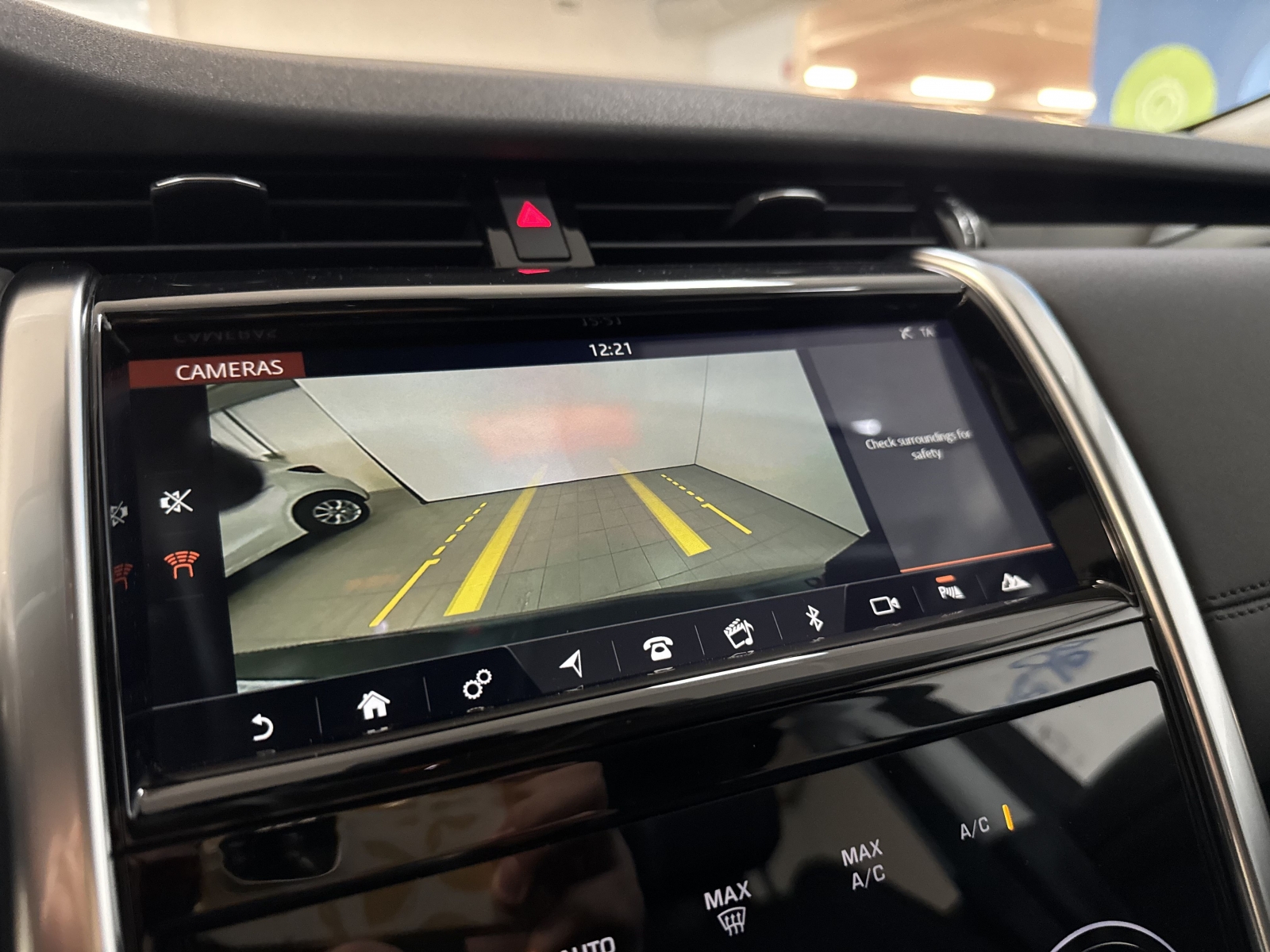 Land Rover Discovery Sport SE