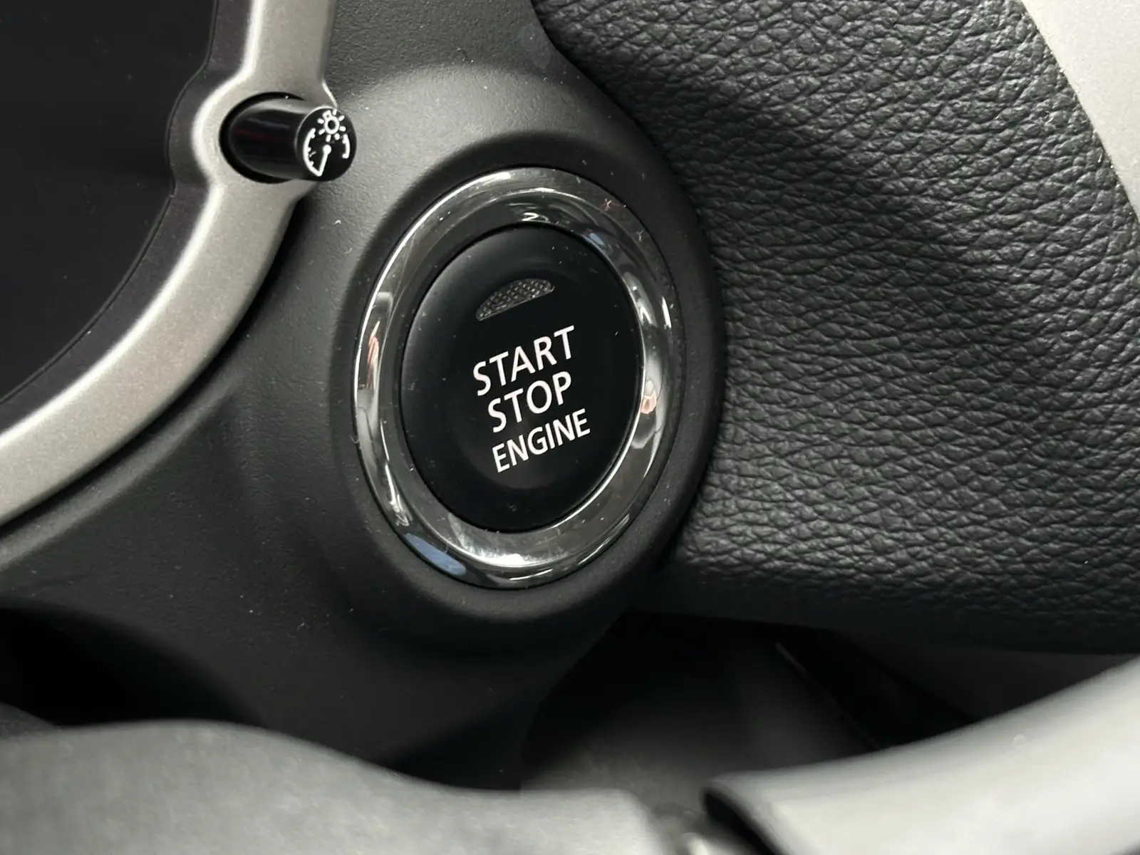 Mitsubishi Eclipse Cross Intense 4WD