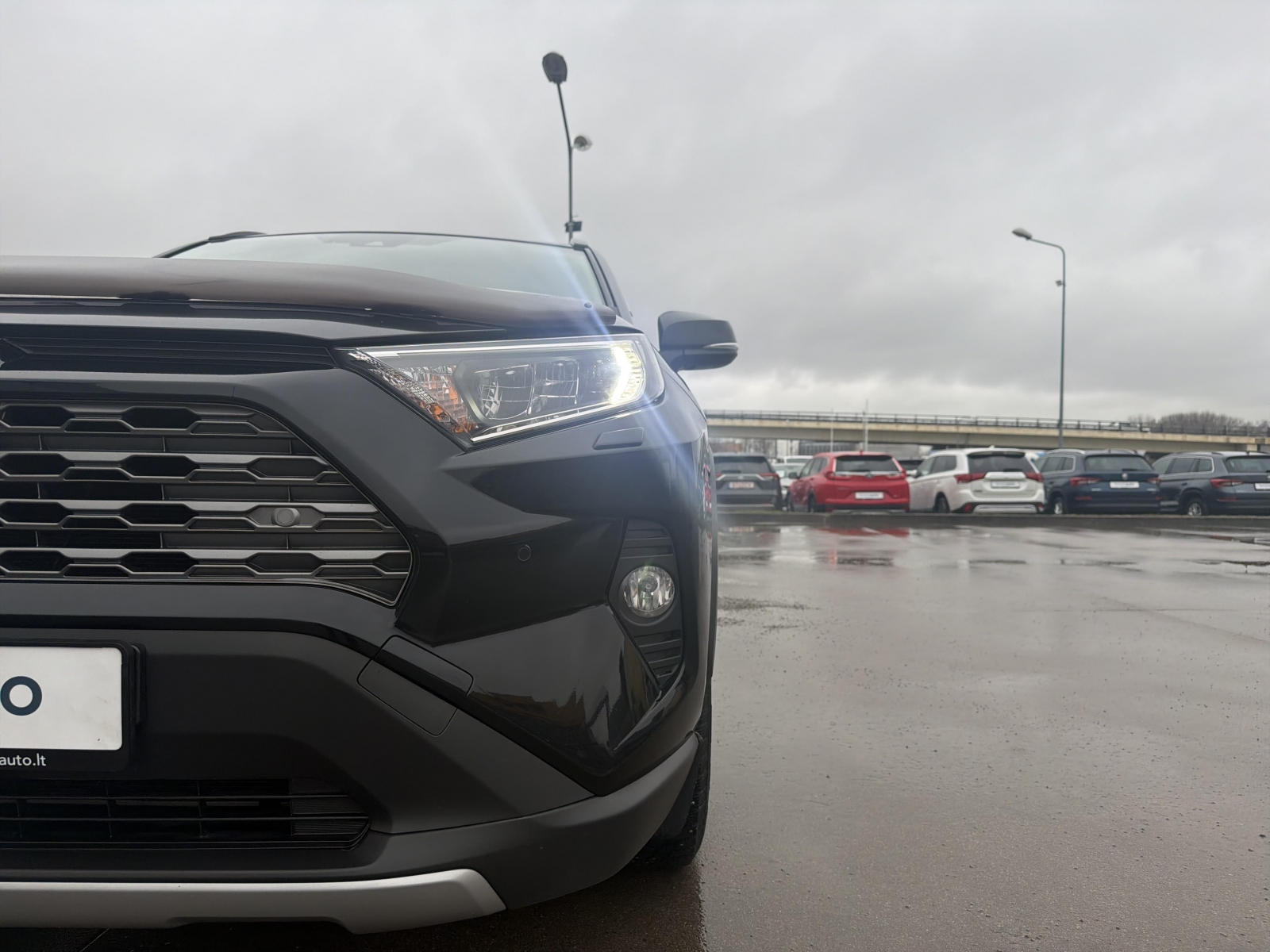 Toyota RAV4 Luxury Plus