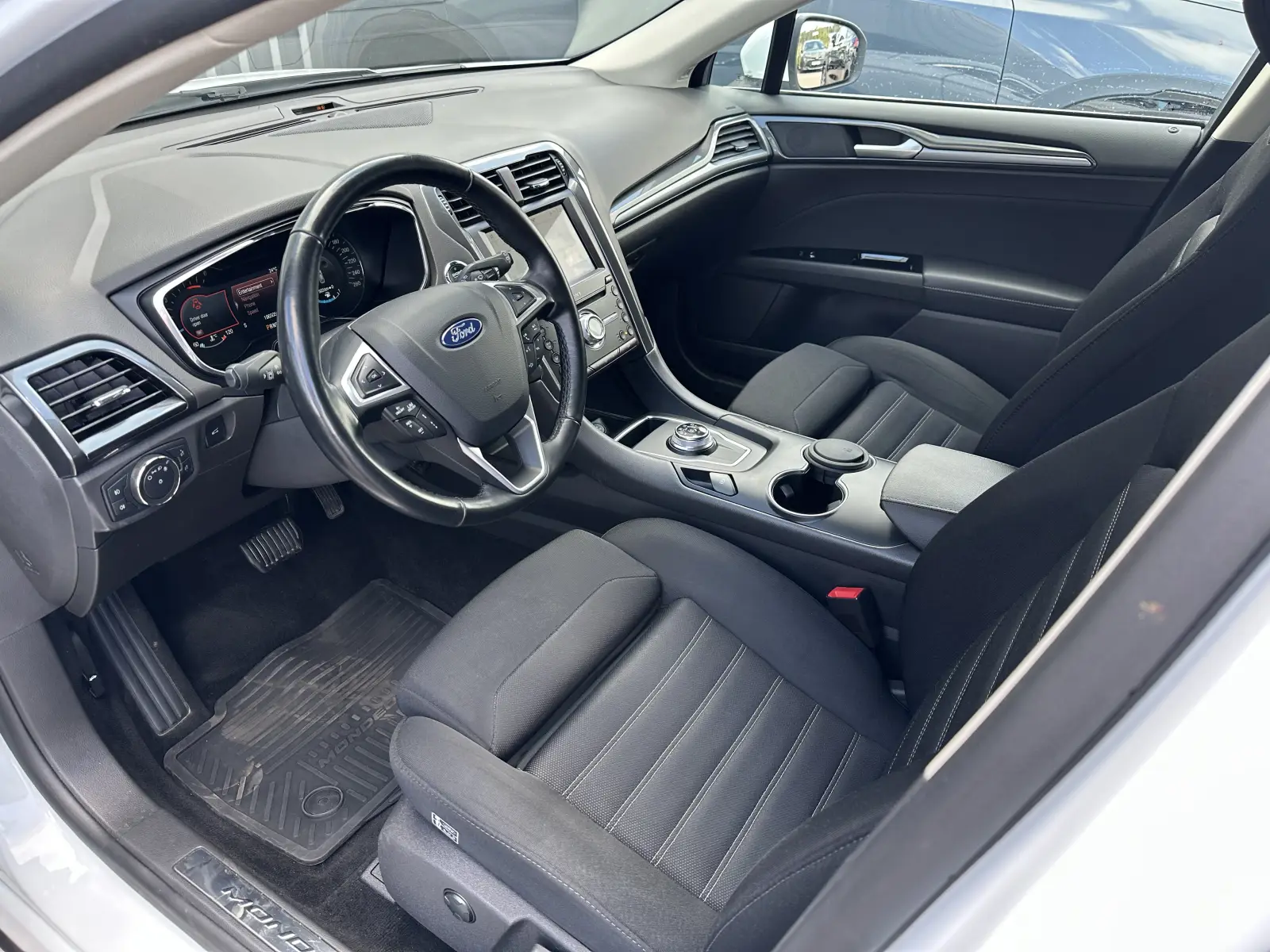 f64654835504e51908b14d1ff579e7da6a7dcfc805858.jpg