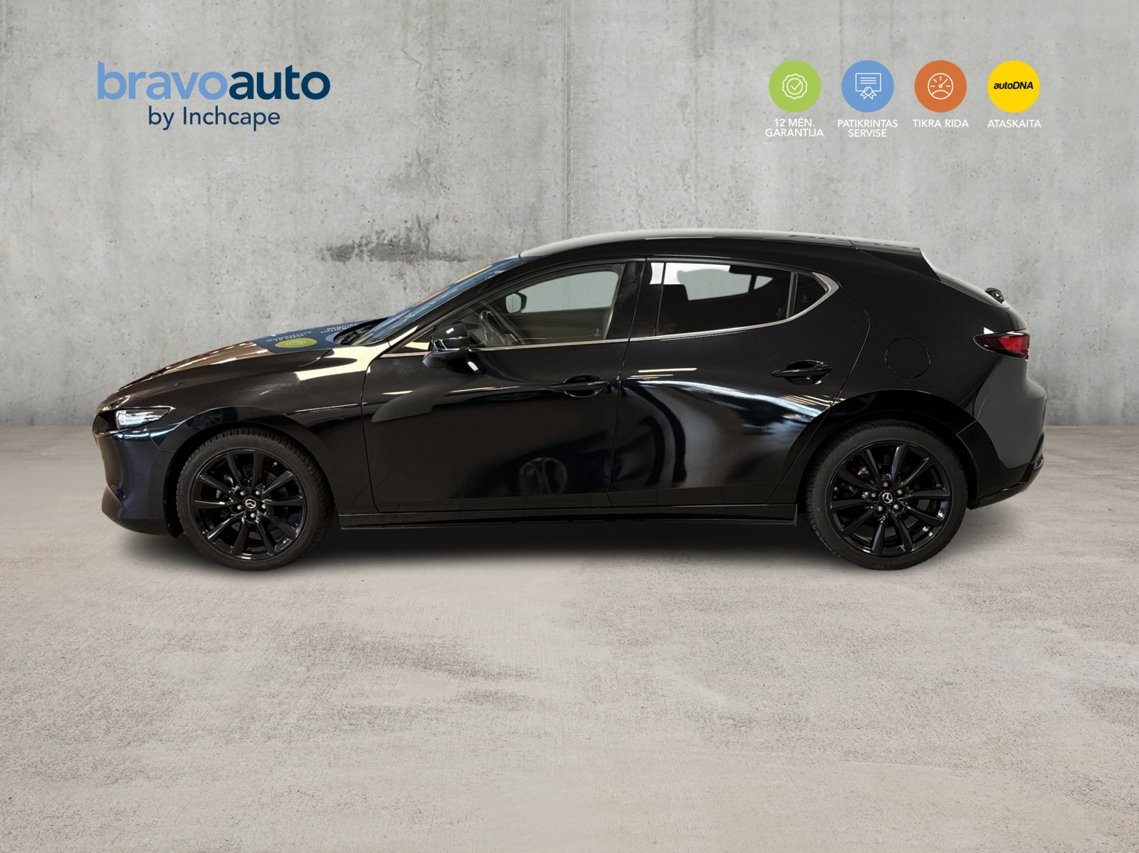 Mazda 3 5D Blackout Editon