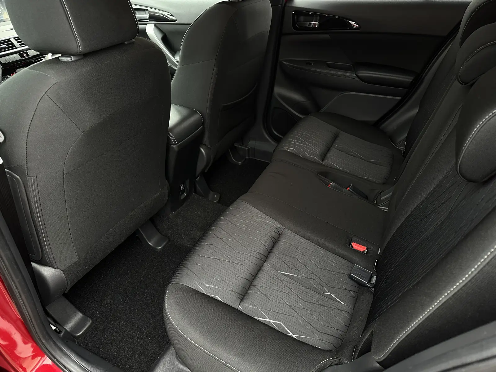 Mitsubishi Eclipse Cross Intense 4WD