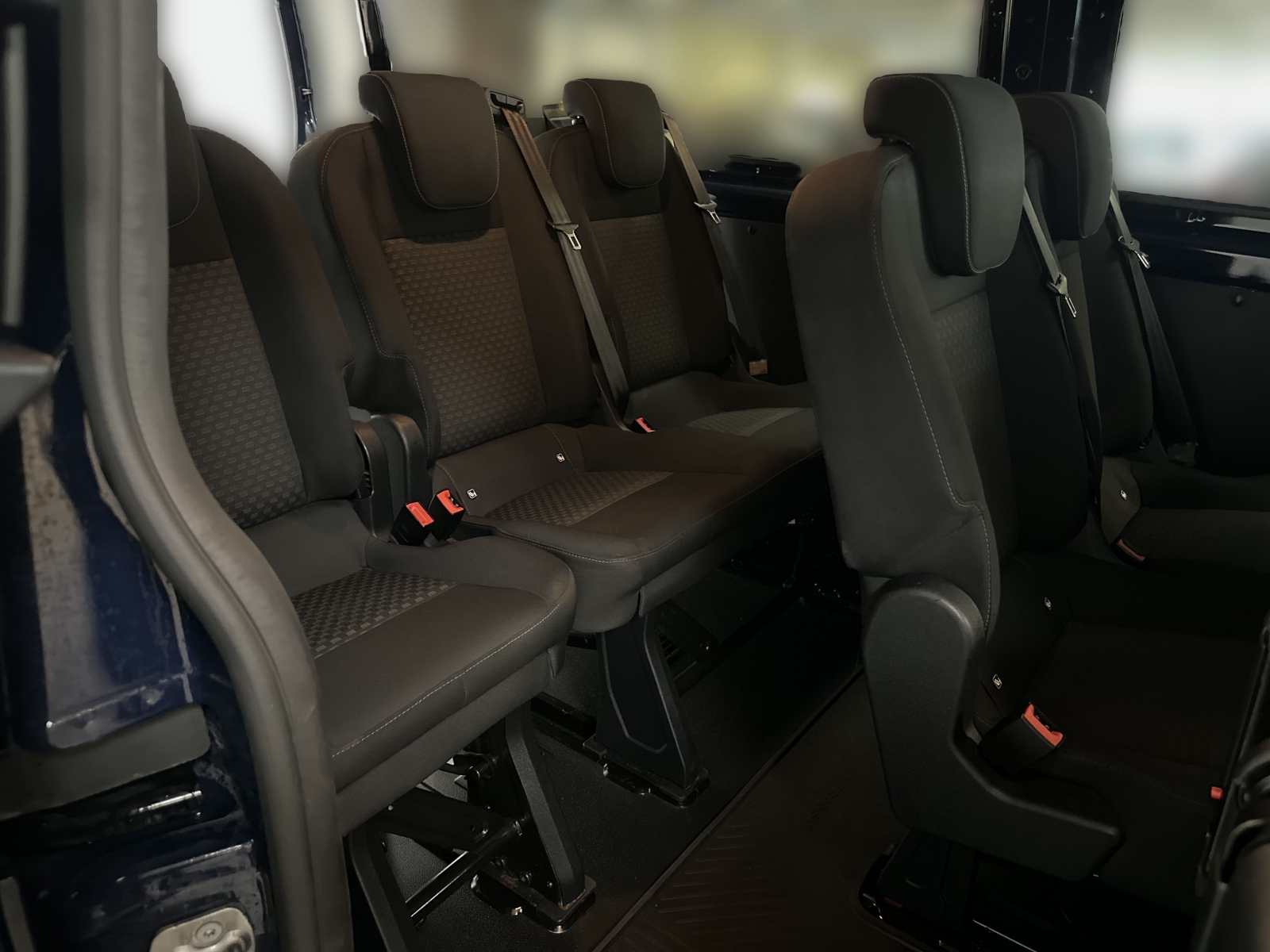 Ford Transit Custom Kombi Trend 320