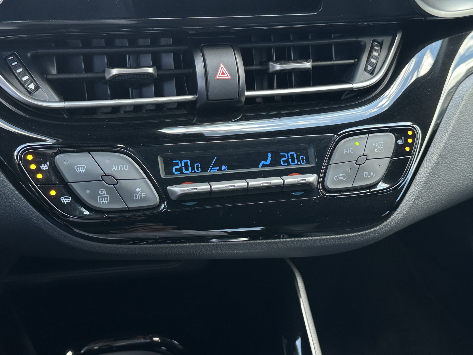 Toyota C-HR Hybrid