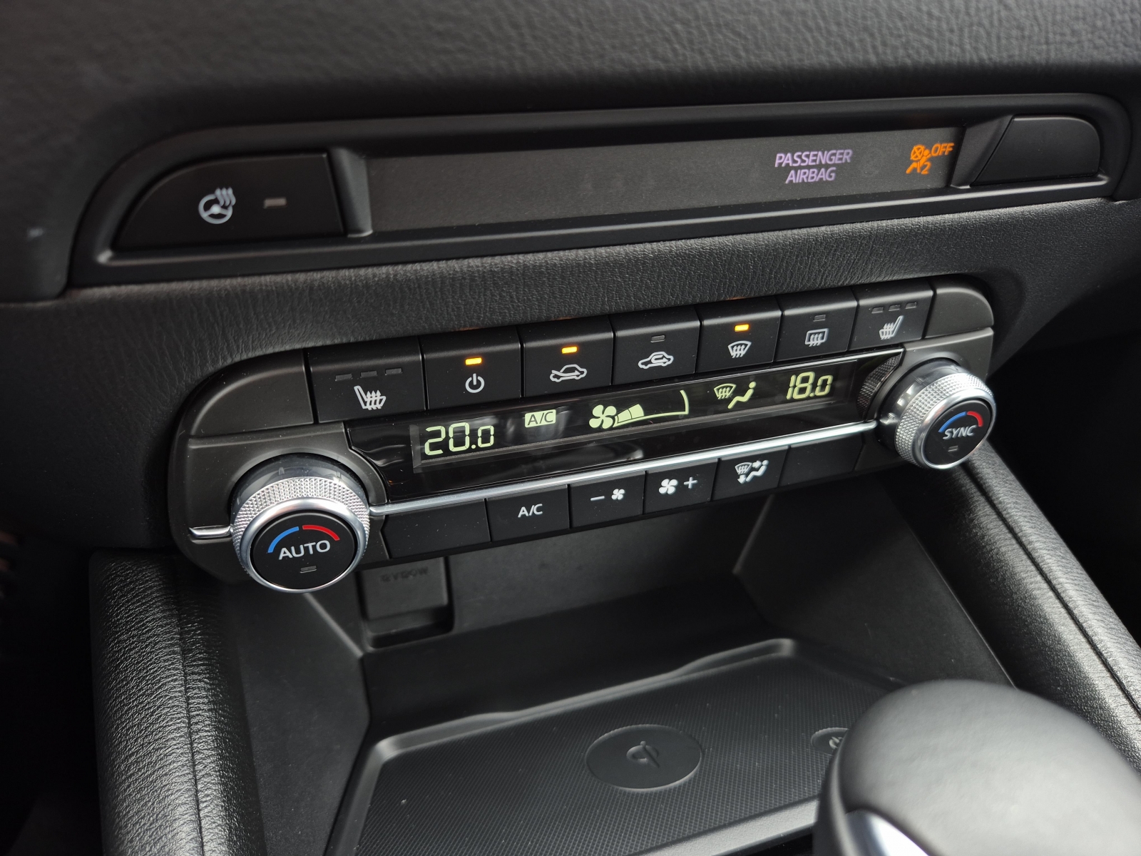 Toyota RAV4 Newground