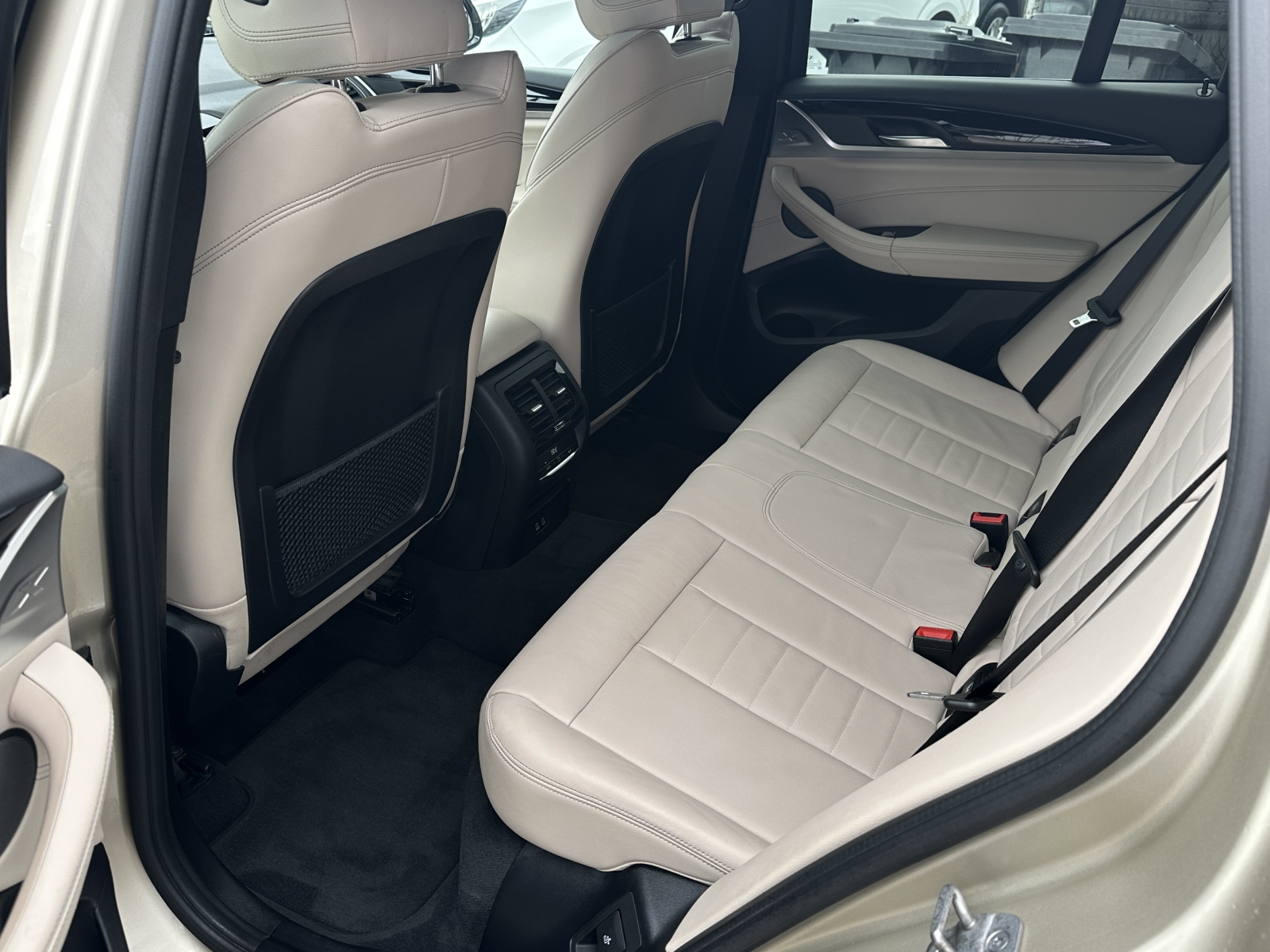 BMW X3 xDrive30e Individual