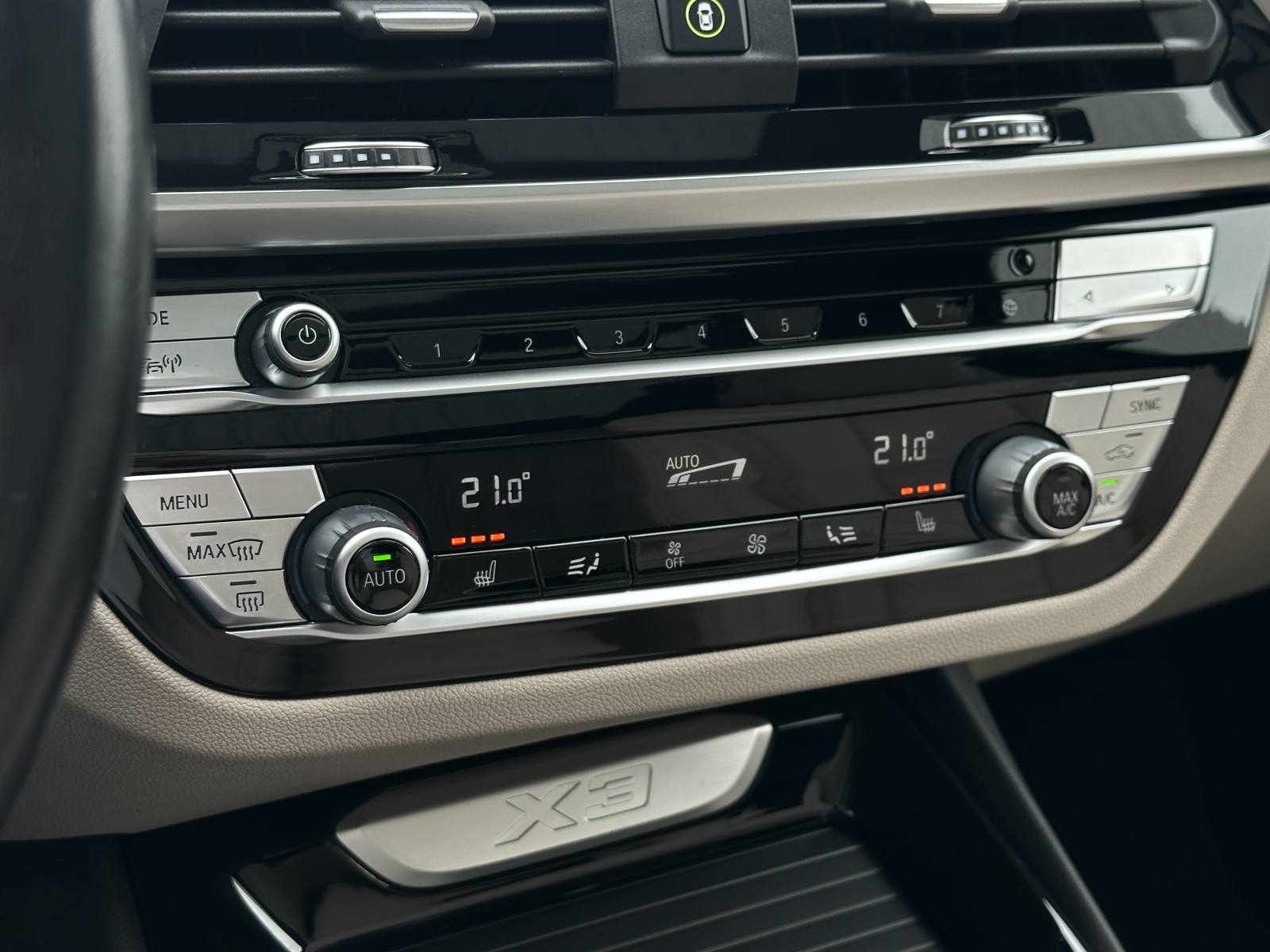BMW X3 xDrive30e Individual